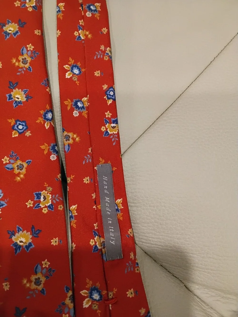 NWT Silk Handmade In Italy Red Floral Tie 92 Of 289